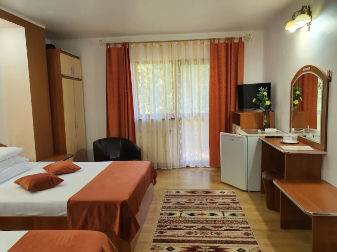 Comfort Double room with balcony and with mountain view