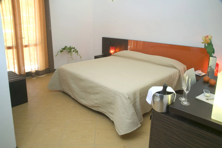 Cerri Hotel