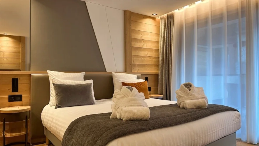 Superior room