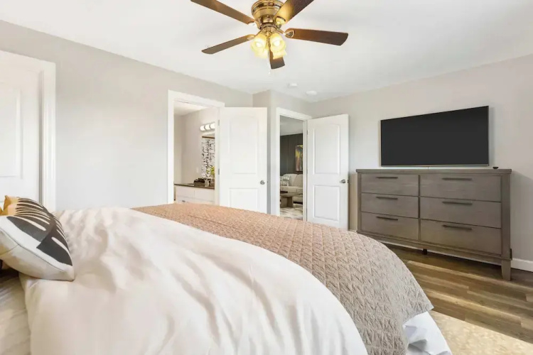 Earl Grey Escape - Chic 3 Bdr!