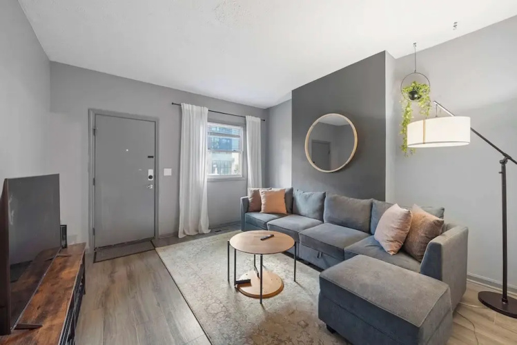 North Pearl Residences 874