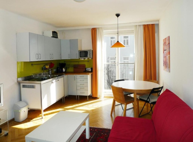 1 Bedroom Apartment