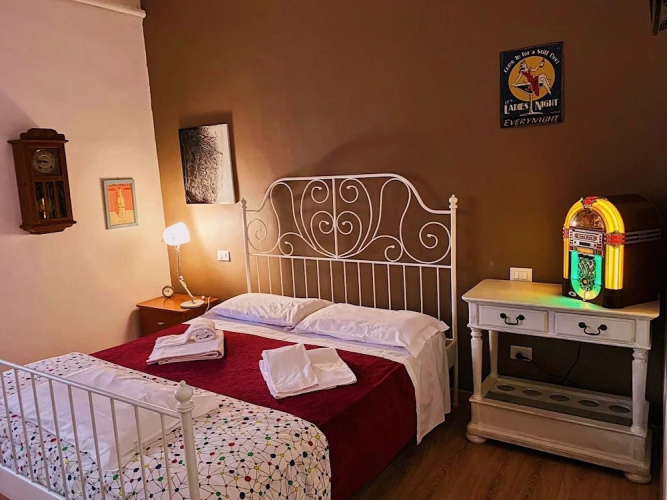 B&B Madam Upstairs