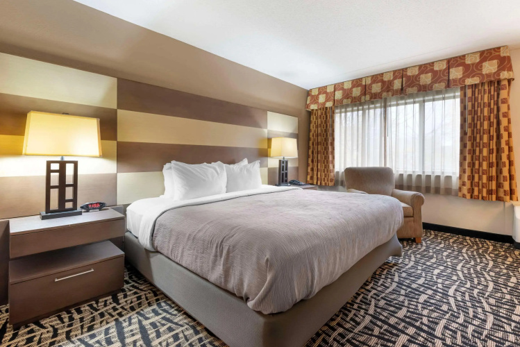 Quality Inn & Suites Mayo Clinic Area