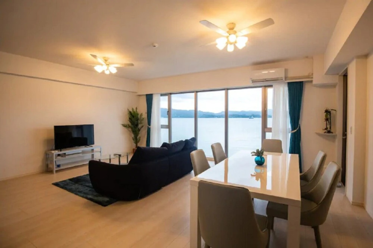 LaLacourt Seaside YAGAJI 2D