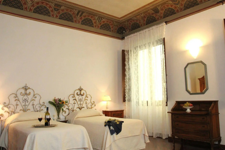 Florence View Apartments