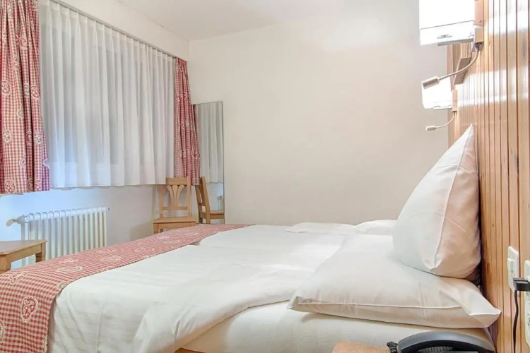 Standard Double room with view