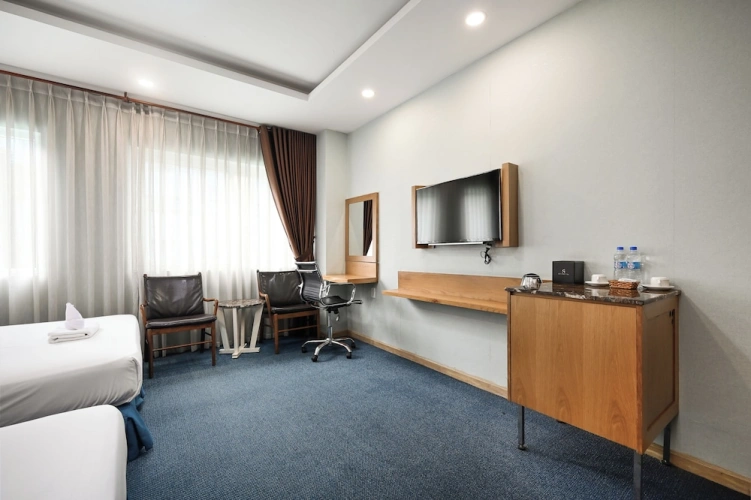 Guest rooms