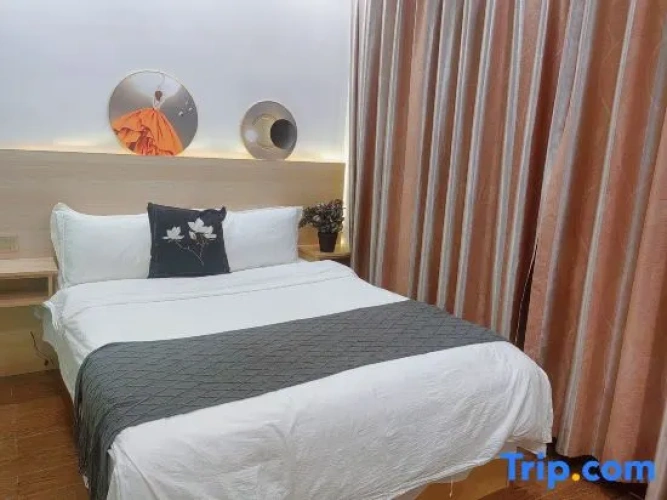 Premier Twin room