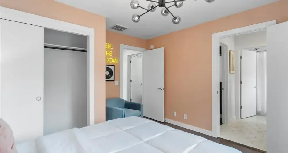 Spacious 5BR Austin Home With Backyard Fire Pit