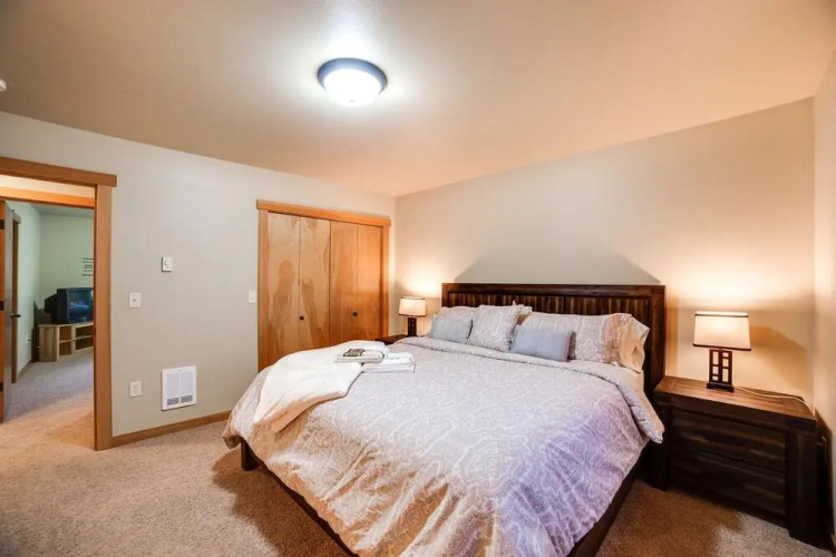 65GS - Hot Tub - Wi-Fi - Pets Ok - BBQ - Sleeps 10