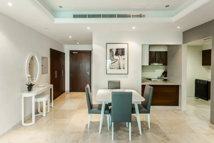 One Perfect Stay - Orra Marina