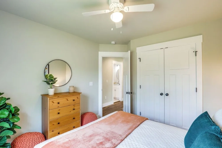 3 Bedrooms Cottage