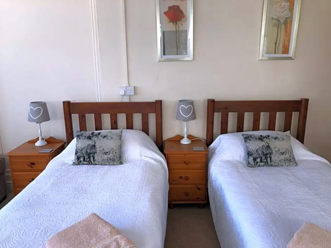 Whiteshoots Cottage