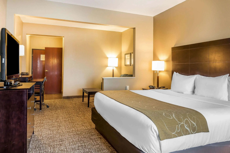 Comfort Suites Fort Wayne North