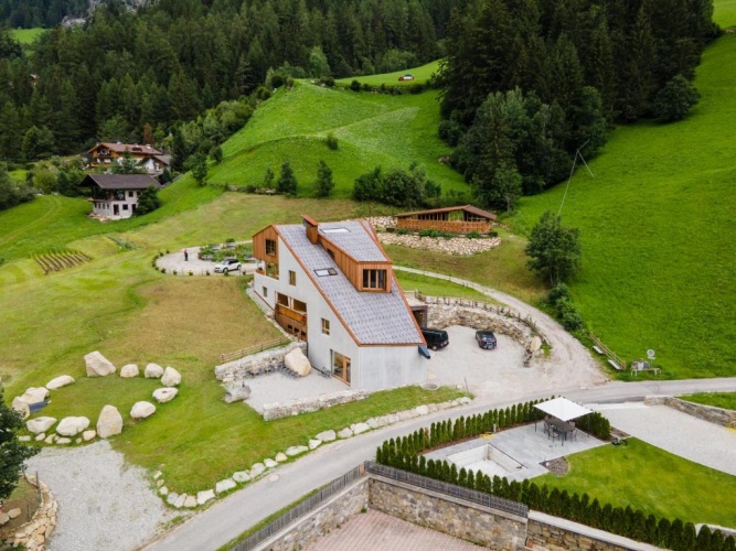 Superior Chalet