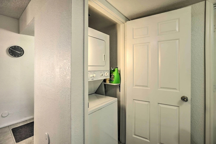 Scottsdale Condo w/ Pool & Hot Tub Access!