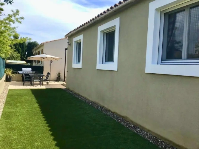 3 Bedrooms Cottage