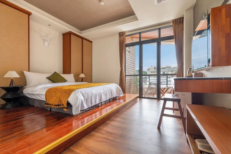 Standard Double room with balcony