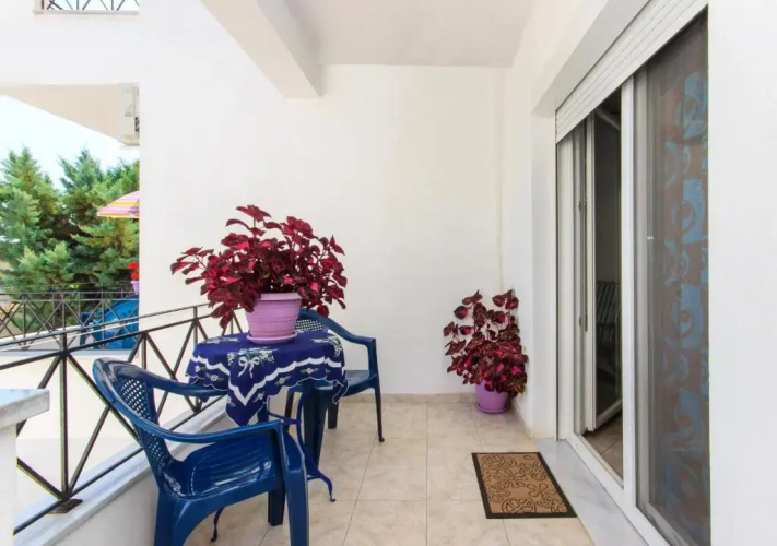 RG Studios Thassos #1