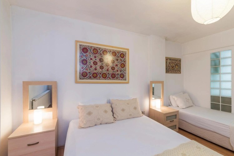 Istanbul Amedros Home