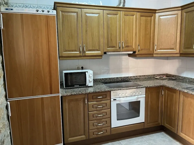 5 Bedrooms Deluxe Apartment