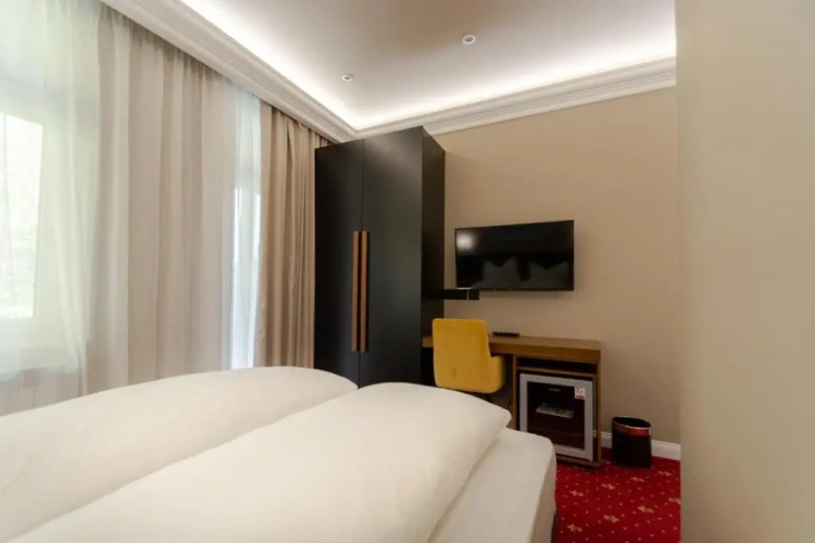 Standard Double room with balcony