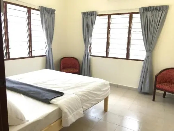 SingSport Holiday House
