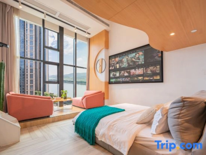 2 Bedrooms Triple Family Suite with river view