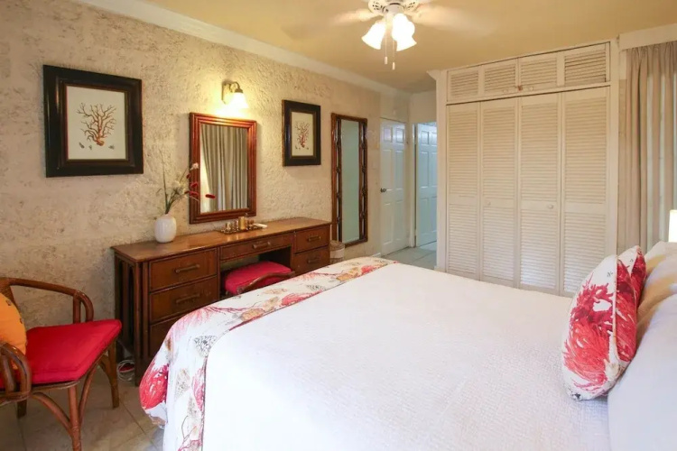 Bora Bora 4 Bedroom Home