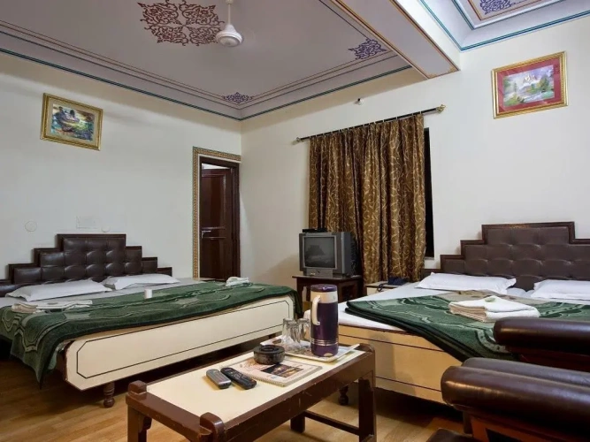 Standard Quadruple room