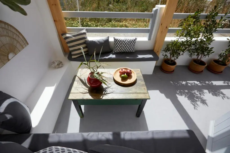 Lamina Guest House Perissa
