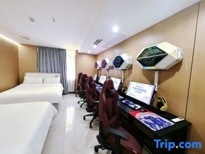 Grand room