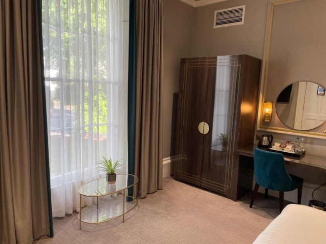 Deluxe Double Suite