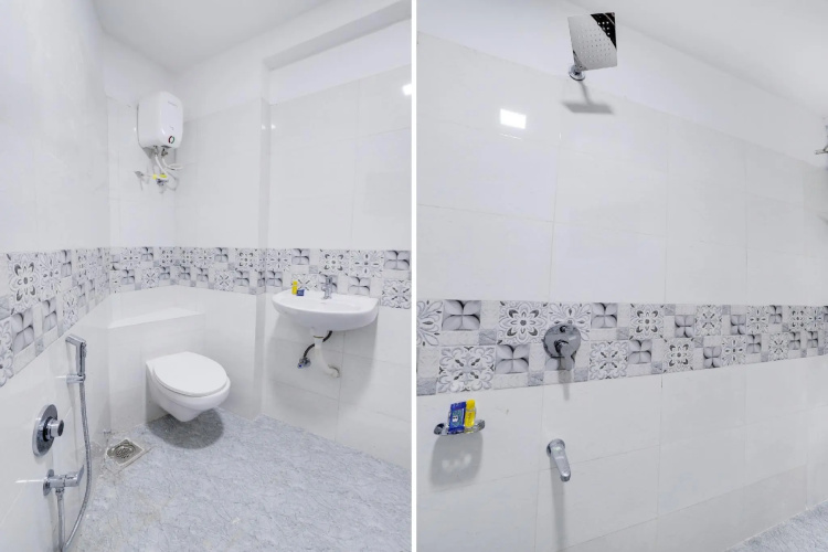 OYO VAD159 Hotel Grand
