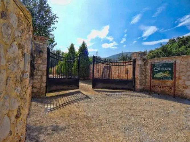 Villa Anemoni