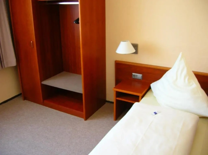 1 Bedroom Standard Double room