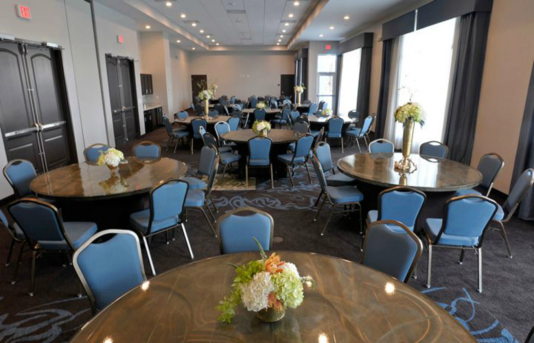 Staybridge Suites St. Petersburg Downtown photo 23