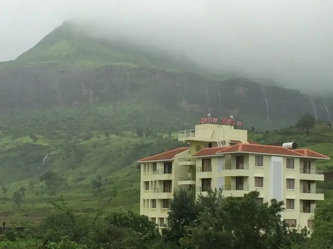 Deluxe Double room with mountain view