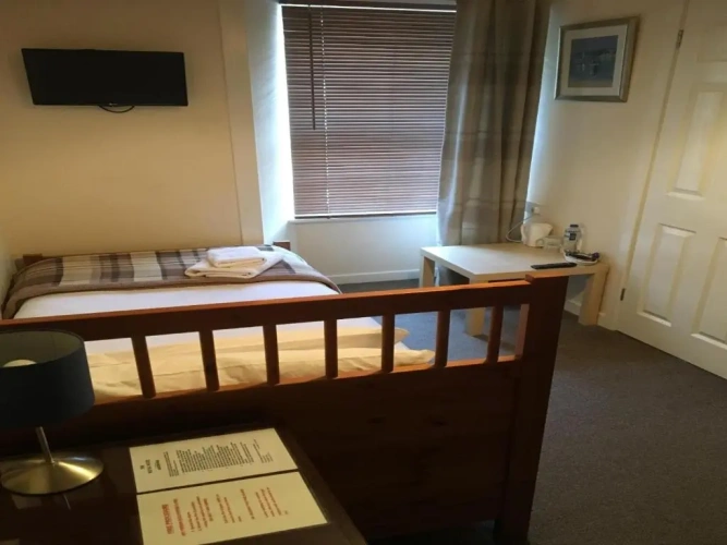 Standard Single room