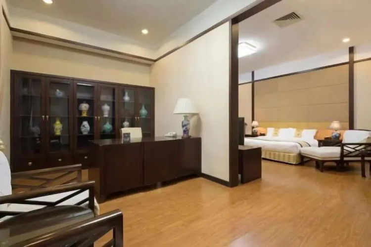 Guangdong Hot Spring Hotel