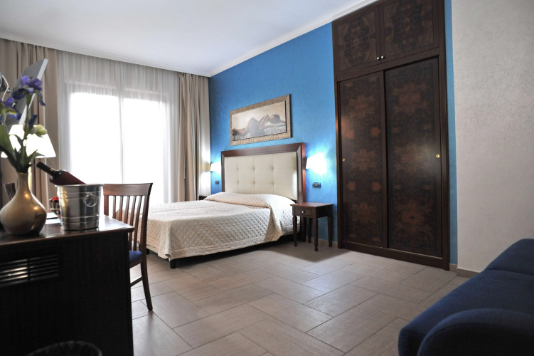 Hotel Flora