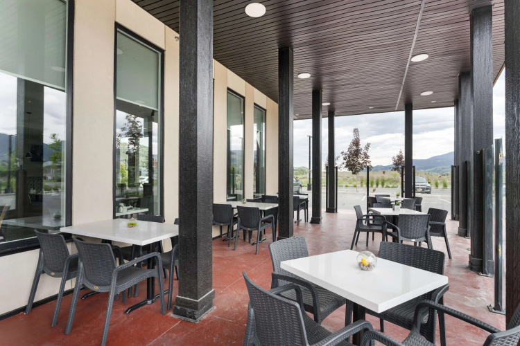 Best Western Premier Route 97 Vernon photo 32