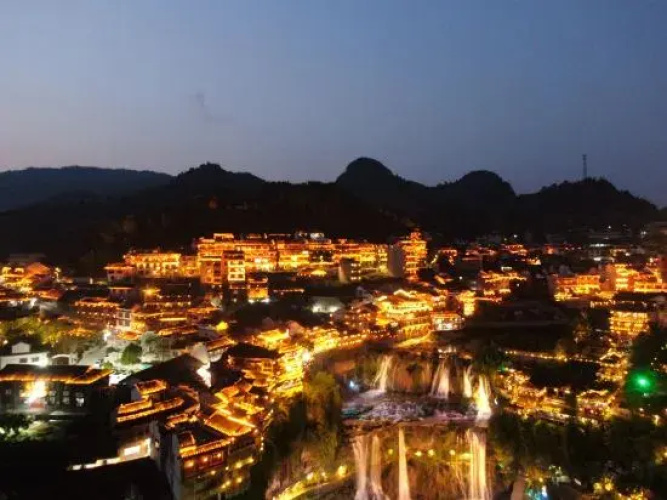 Furong Town Xiangqing Xiangyu Inn