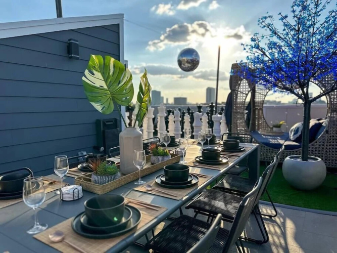 The Oasis Checkmate HTX Rooftop