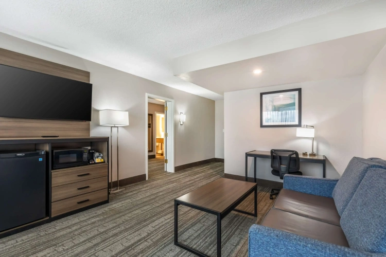 Double Suite