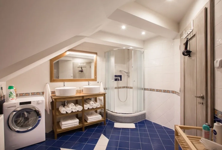 3 Bedrooms Luxury Penthouse room
