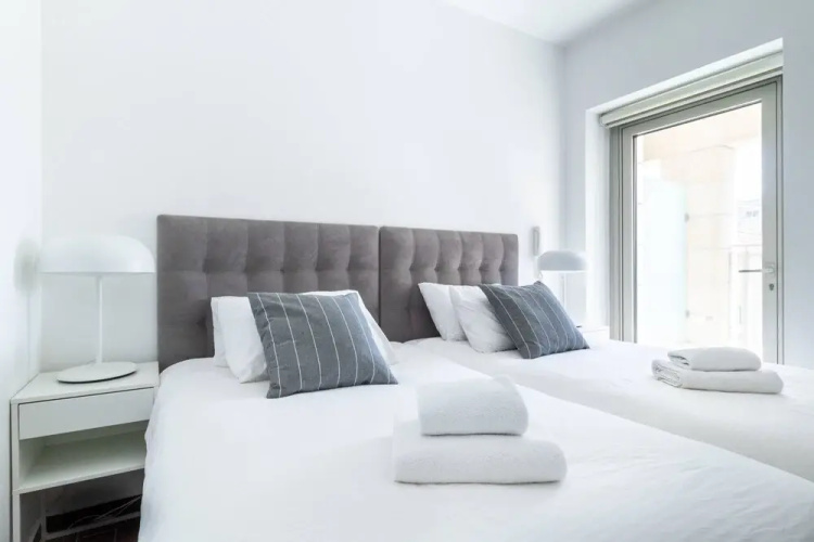 Jaffa- Beautiful 3 Bedroom Apartment Best Location