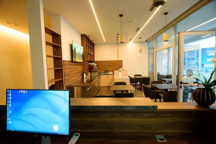 Hotel Zeneli Vlore