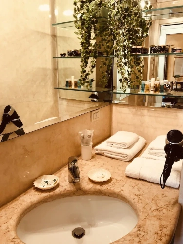 Deluxe Double Suite
